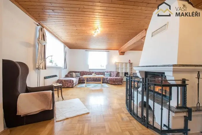 Prodej bytu 4+1, Vlkanov, 250 m2