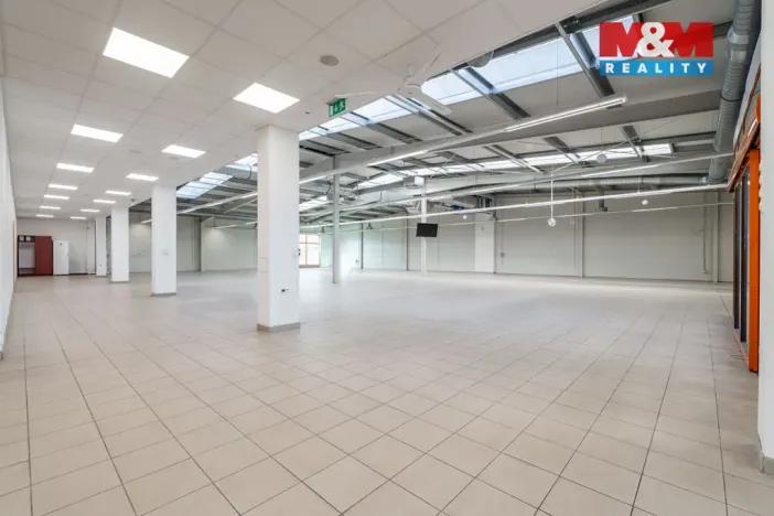 Prodej obchodního prostoru, Žďár nad Sázavou - Žďár nad Sázavou 1, Brněnská, 1224 m2