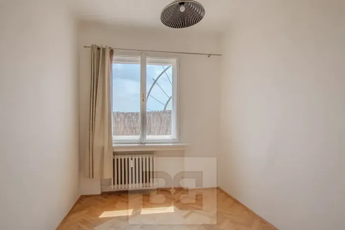 Pronájem bytu 3+1, Praha - Vinohrady, Písecká, 79 m2