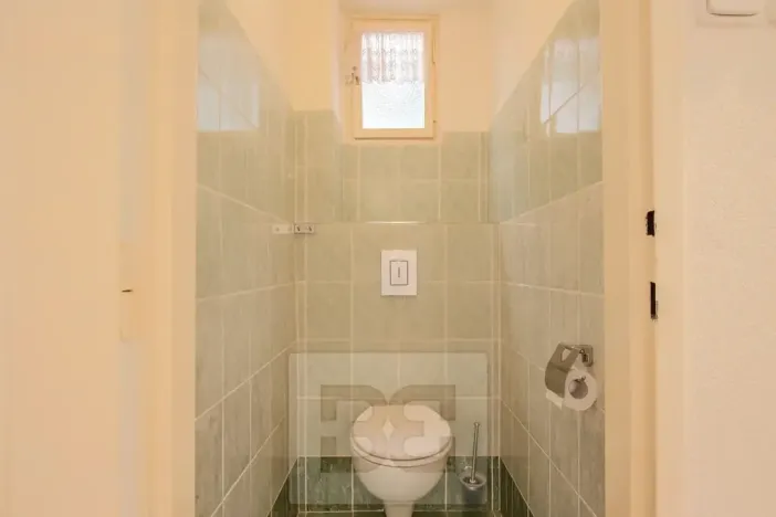 Pronájem bytu 3+1, Praha - Vinohrady, Písecká, 79 m2