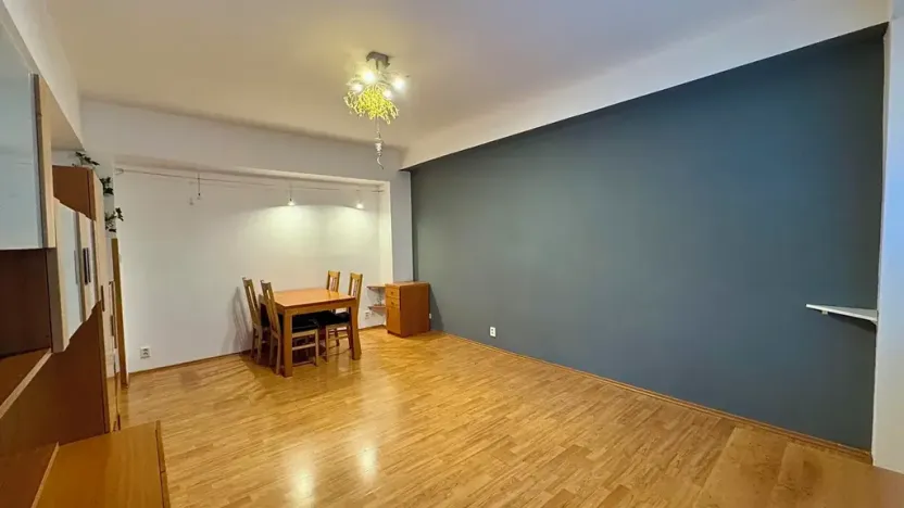 Pronájem bytu 3+1, Praha - Vršovice, Kišiněvská, 74 m2
