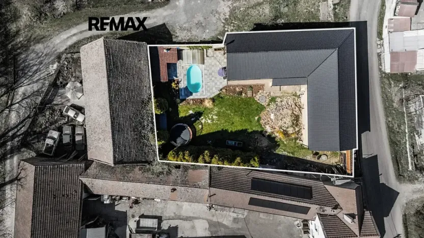 Prodej činžovního domu, Černuc, 330 m2