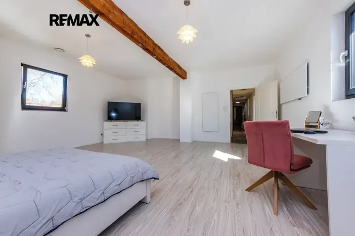 Prodej činžovního domu, Černuc, 330 m2