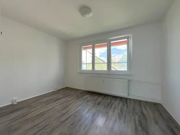 Pronájem bytu 3+1, Česká Lípa, Uranová, 72 m2