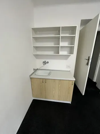 Pronájem kanceláře, Praha - Strašnice, Nad vodovodem, 45 m2
