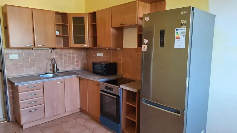 Pronájem bytu 2+kk, Praha - Podolí, Podolská, 47 m2