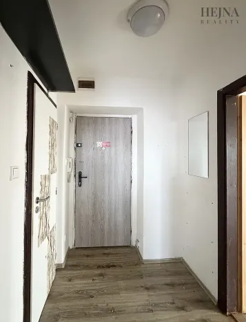 Prodej bytu 1+1, Ostrava, Čujkovova, 29 m2