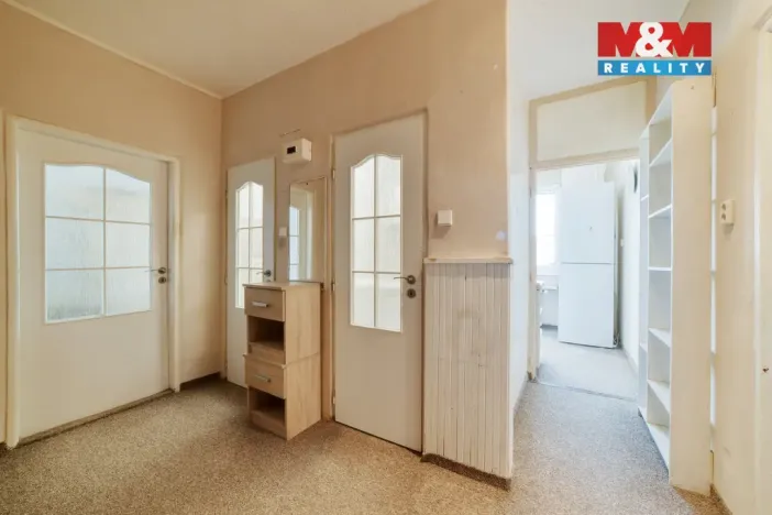 Prodej bytu 2+1, Cheb, V Zahradách, 60 m2