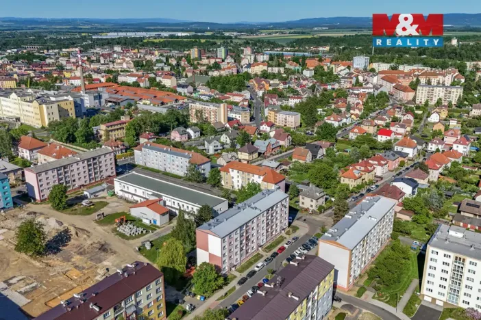 Prodej bytu 2+1, Cheb, V Zahradách, 60 m2