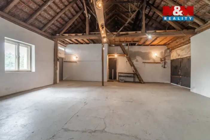 Prodej rodinného domu, Kostelec nad Černými lesy - Svatbín, 140 m2