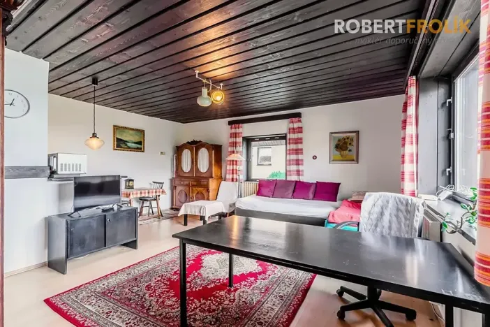 Pronájem bytu 1+kk, Praha - Nebušice, Na závěji, 30 m2