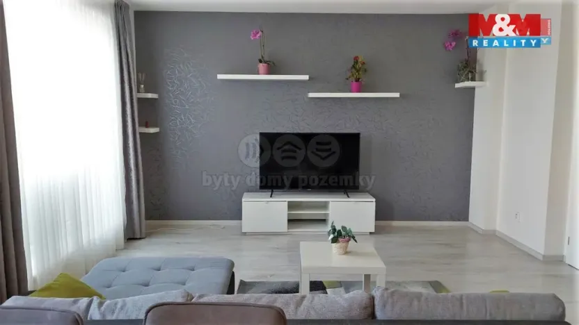 Pronájem bytu 2+kk, Praha - Třeboradice, Špeciánova, 60 m2