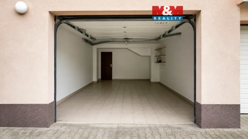 Pronájem garáže, Mariánské Lázně, Křižíkova, 28 m2