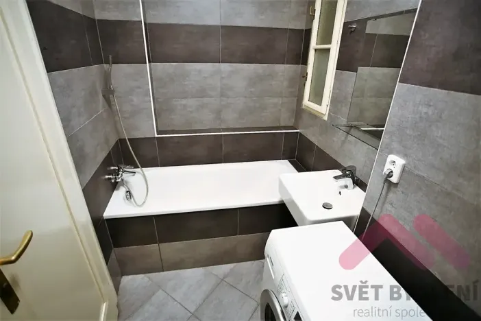 Pronájem bytu 2+kk, Praha - Vinohrady, Radhošťská, 45 m2