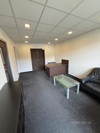Pronájem kanceláře, Most, Obránců míru, 68 m2
