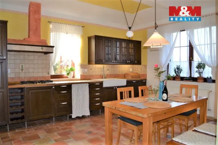 Prodej chalupy, Keblice, 290 m2