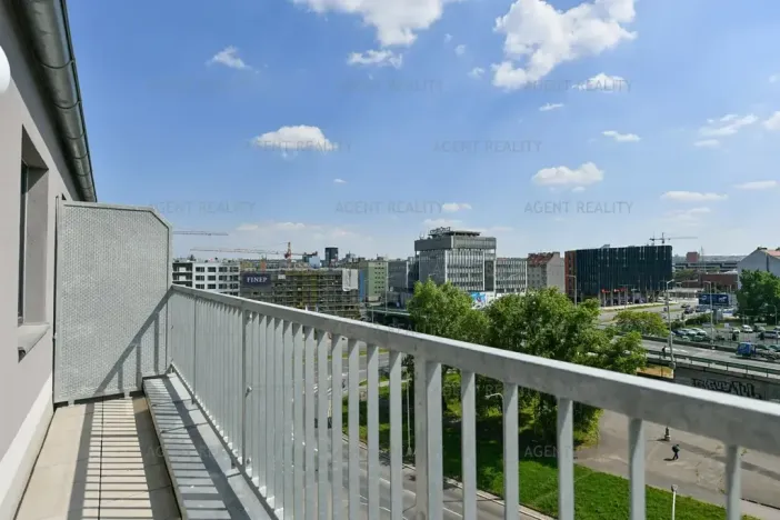 Pronájem bytu 1+kk, Praha - Holešovice, V závětří, 41 m2