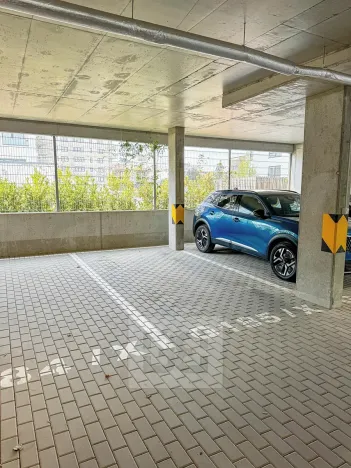 Pronájem bytu 2+kk, Praha - Vysočany, Pod Harfou, 56 m2