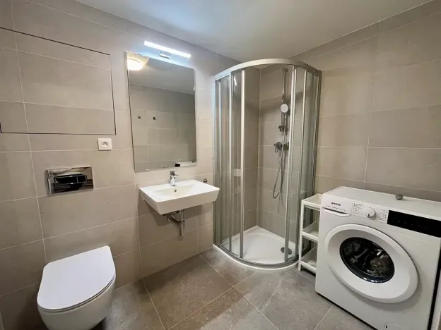 Pronájem bytu 2+kk, Praha, Kubánské náměstí, 41 m2