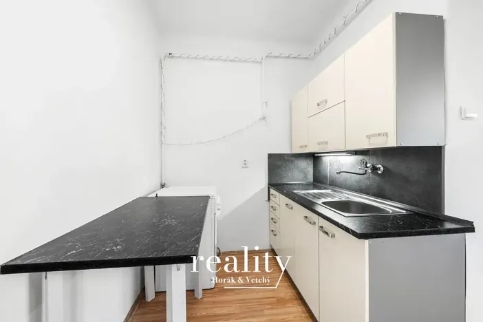 Pronájem bytu 1+kk, Znojmo, Růženy Svobodové, 31 m2