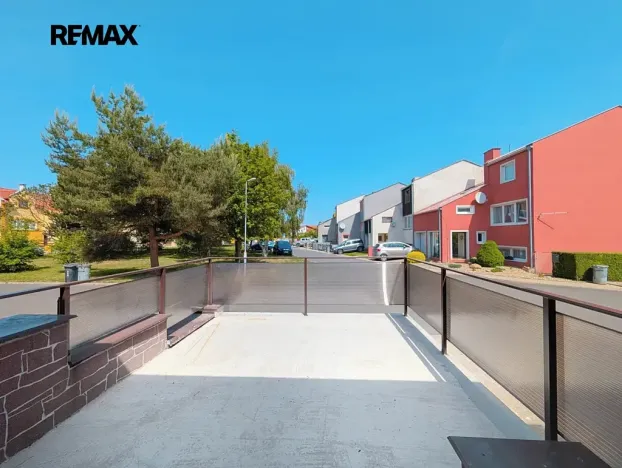 Pronájem bytu 1+kk, Račetice, 36 m2