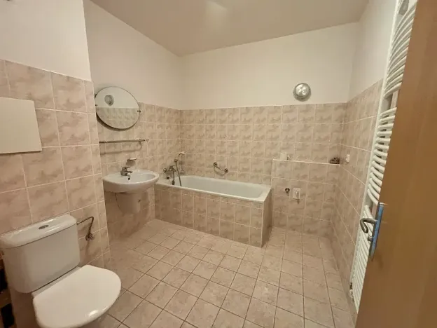 Pronájem bytu 1+kk, Praha - Motol, Jeřabinová, 43 m2