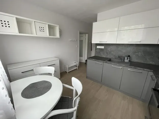 Pronájem bytu 1+1, Žďár nad Sázavou, Dolní, 31 m2