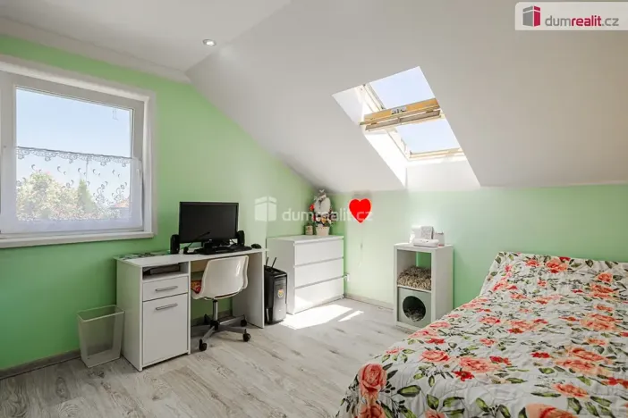 Prodej rodinného domu, Jenišov, Zalomená, 135 m2