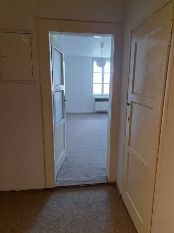 Pronájem bytu 1+kk, Praha - Bubeneč, 30 m2