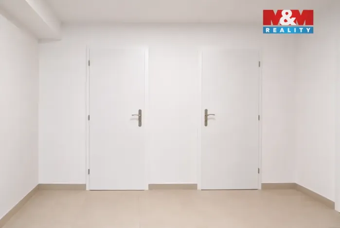 Prodej bytu 2+1, Praha - Kyje, Manželů Dostálových, 44 m2