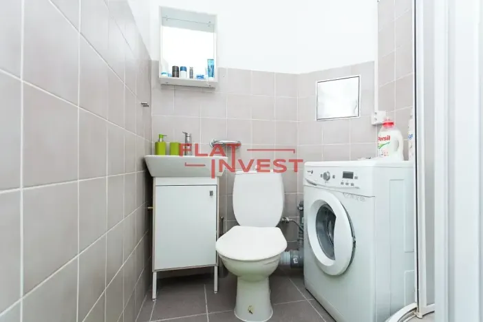 Pronájem bytu 1+kk, Praha - Dejvice, Kafkova, 25 m2