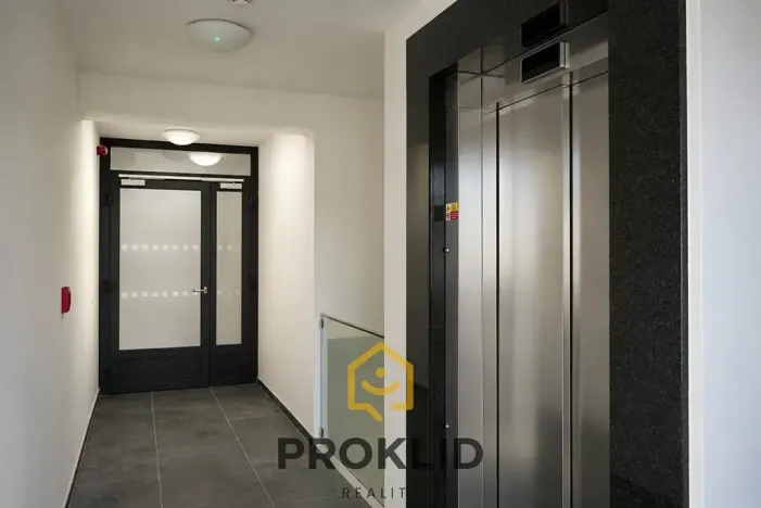 Prodej bytu 2+kk, Olomouc, Třída Jiřího Pelikána, 61 m2