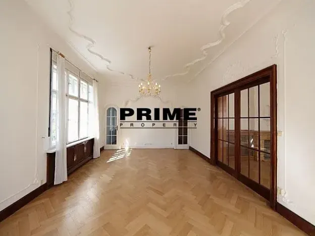 Pronájem kanceláře, Praha - Střešovice, Slunná, 270 m2