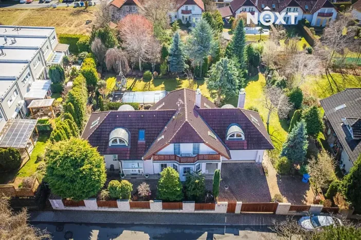 Prodej vily, Praha - Uhříněves, Merkurova, 420 m2