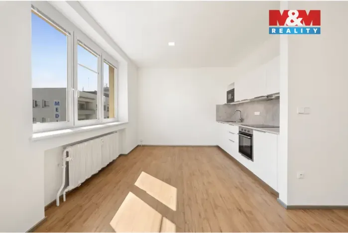 Prodej bytu 3+kk, Hradec Králové, Resslova, 92 m2