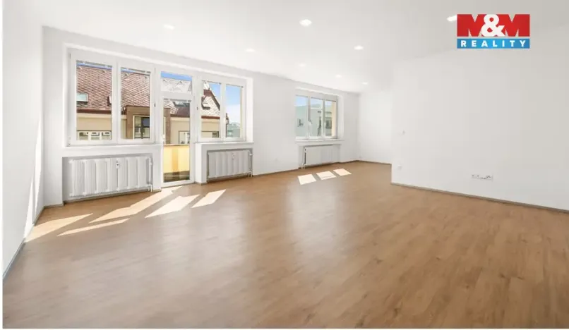 Prodej bytu 3+kk, Hradec Králové, Resslova, 92 m2