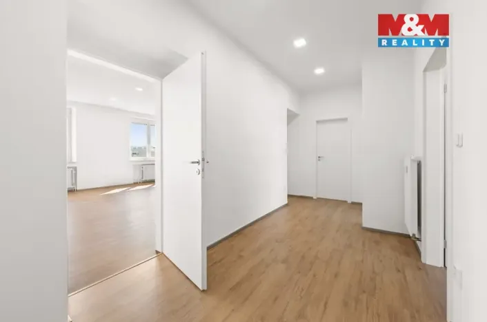 Prodej bytu 3+kk, Hradec Králové, Resslova, 92 m2