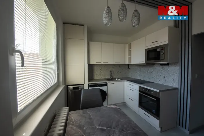 Pronájem bytu 1+1, Náchod - Staré Město nad Metují, Bílá, 44 m2