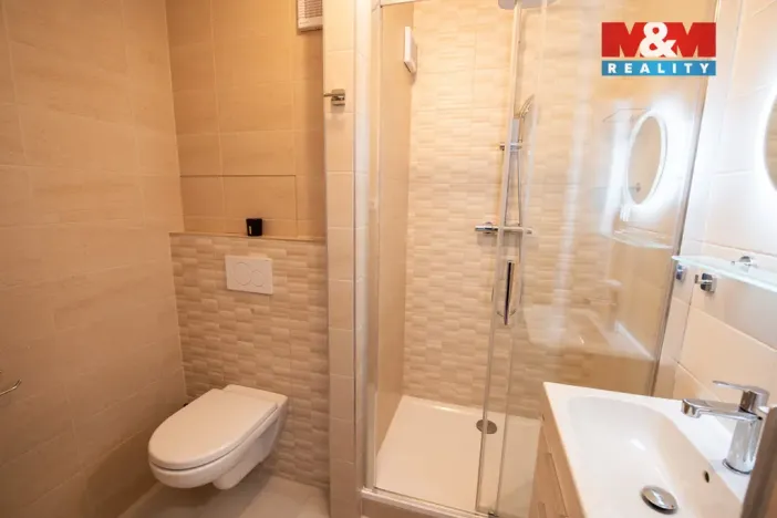Pronájem bytu 1+1, Náchod - Staré Město nad Metují, Bílá, 44 m2