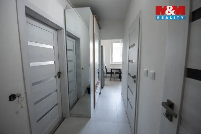 Pronájem bytu 1+1, Náchod - Staré Město nad Metují, Bílá, 44 m2
