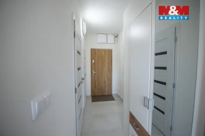 Pronájem bytu 1+1, Náchod - Staré Město nad Metují, Bílá, 44 m2