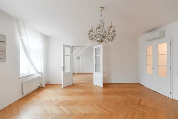 Pronájem bytu 4+1, Praha - Vinohrady, Belgická, 120 m2