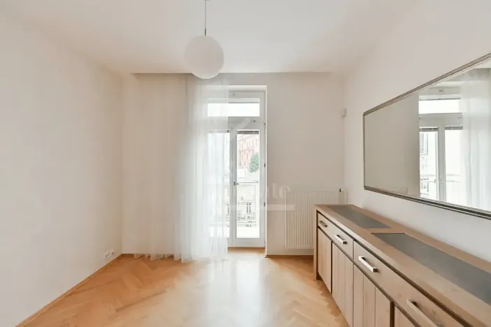 Pronájem bytu 4+1, Praha - Vinohrady, Belgická, 120 m2