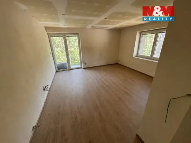 Prodej činžovního domu, Doksy, Pod Borným, 842 m2