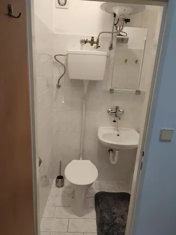 Pronájem bytu 1+1, Brno, Mojmírovo náměstí, 18 m2