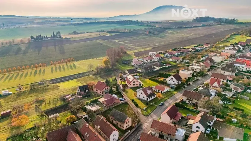 Prodej pozemku pro bydlení, Libkovice pod Řípem, 704 m2