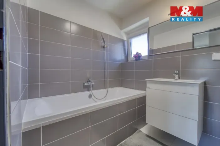 Prodej rodinného domu, Ptice, Hlavní, 176 m2