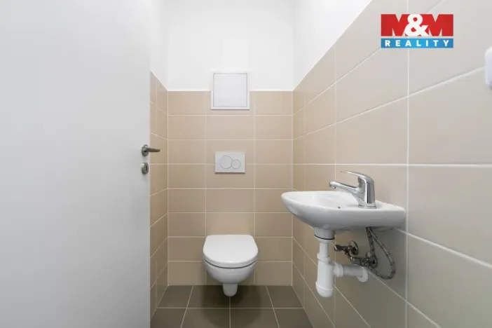 Pronájem bytu 2+kk, Plzeň, Safírová, 66 m2