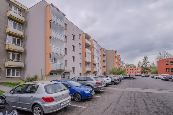 Prodej bytu 3+1, Třinec, Máchova, 69 m2