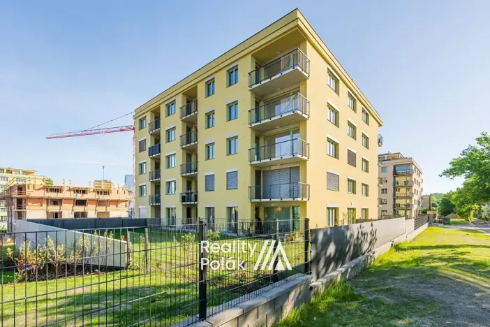 Pronájem bytu 1+kk, Liberec, Tovární, 37 m2